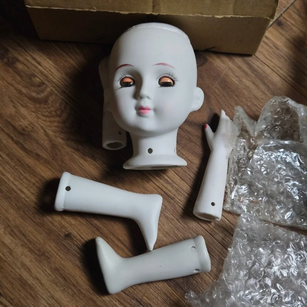 Vintage Porcelain Doll Parts Set‎ Head Arms Legs Sleep Eyes w/ Box 8939NW Taiwan